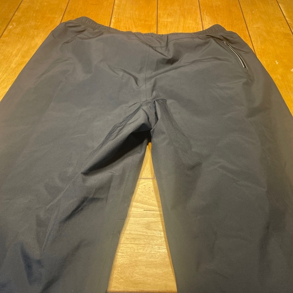 Road Runner Gore Tex Pants Size Large Color Black Waterproof Rain Running - Picture 7 of 16